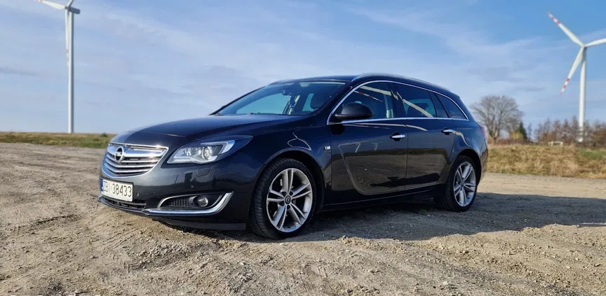 opel insignia Opel Insignia cena 28500 przebieg: 267000, rok produkcji 2013 z Białogard